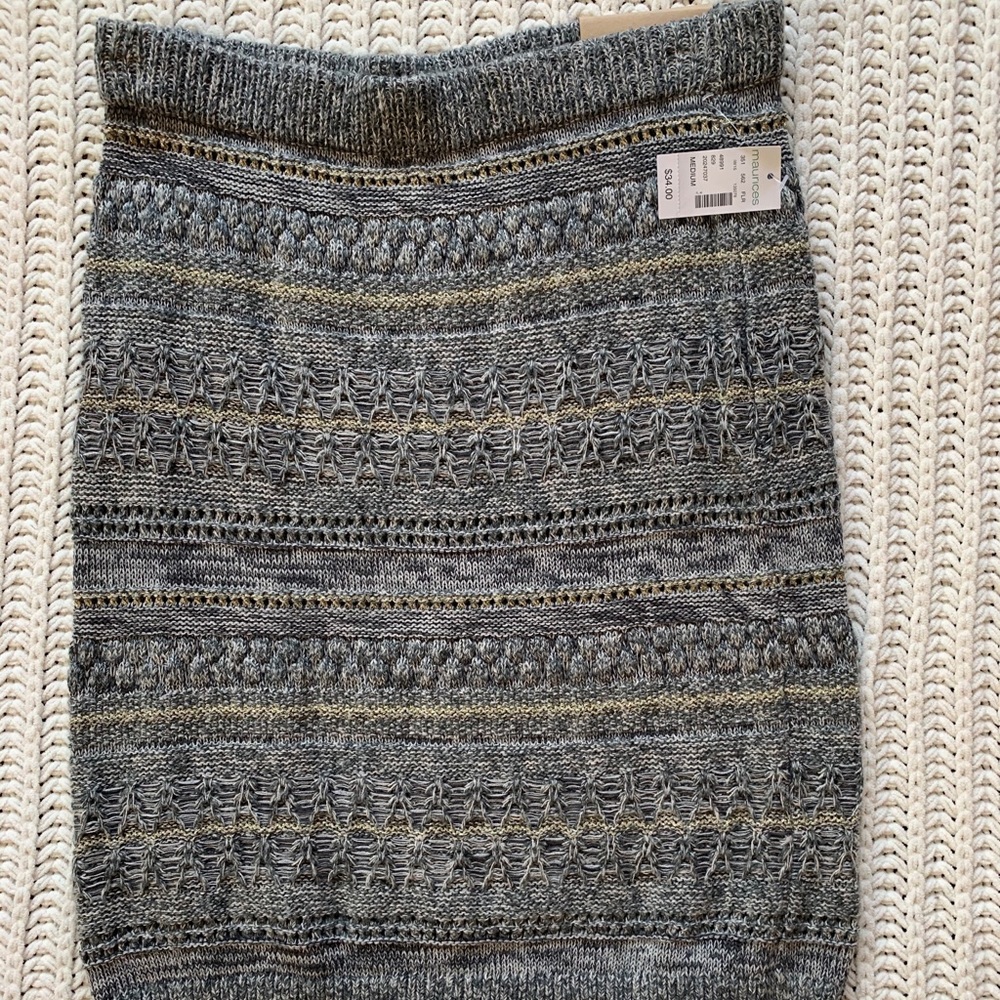 Knitted skirt